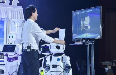 連發(fā)N多黑科技，科大訊飛為人工智能未來(lái)“發(fā)聲”